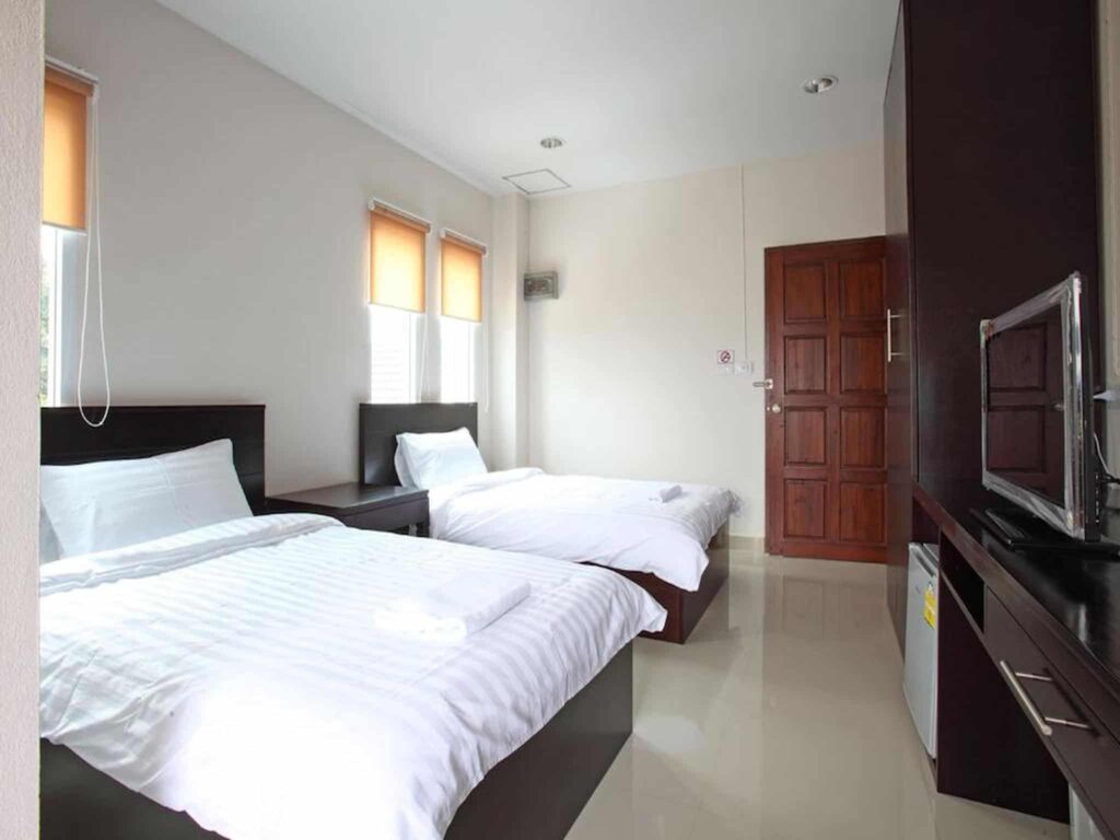 Garden Hill Hotel, Trang, Trang